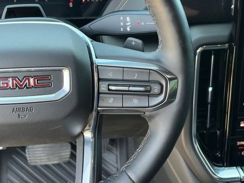 Used 2025 GMC Yukon Elevation w/ Elevation Premium Package RWD image 20