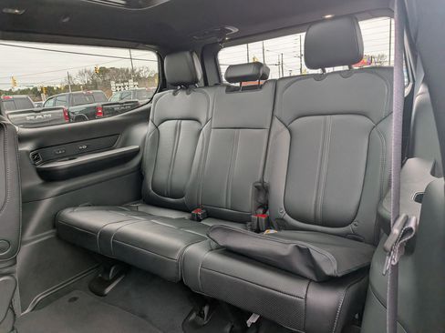 New 2026 Jeep Grand Wagoneer Limited image 24