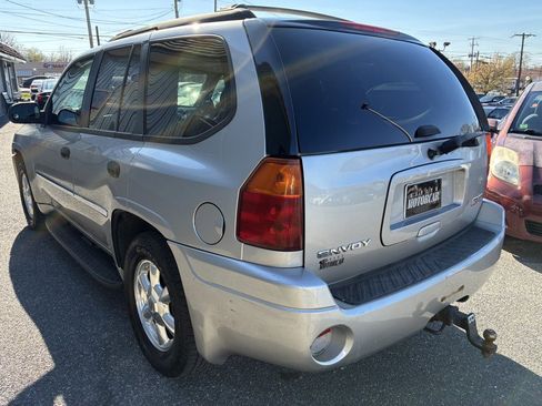 Used 2007 GMC Envoy SLE image 6