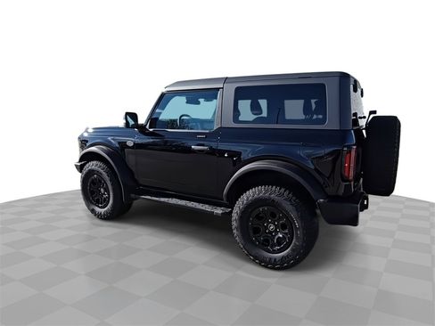 Used 2023 Ford Bronco Wildtrak image 6