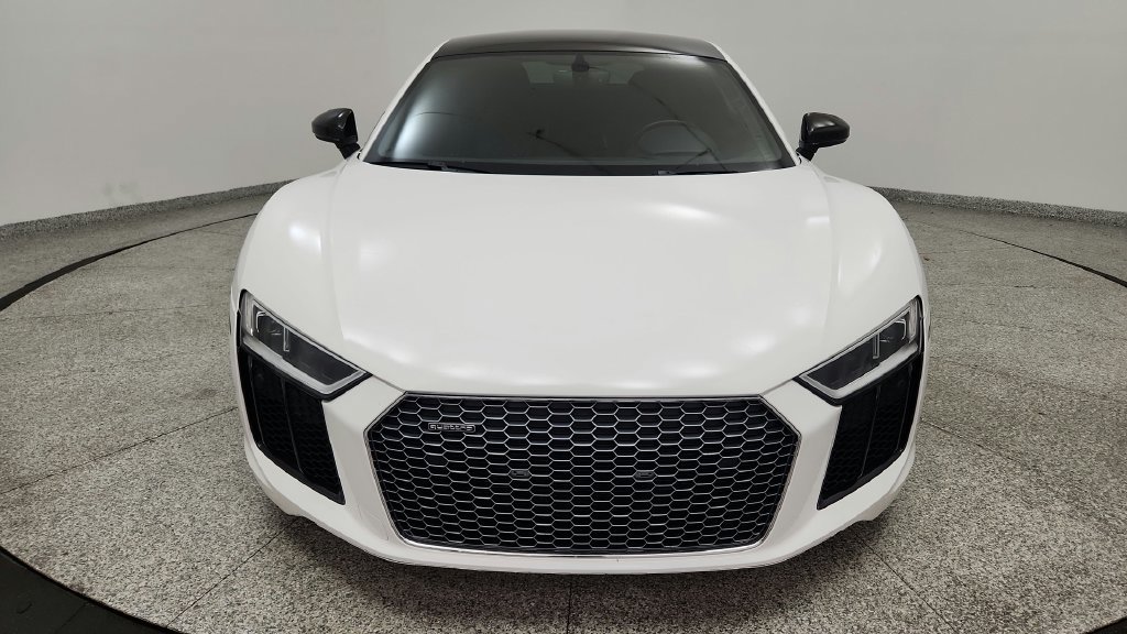 Used 2017 Audi R8 V10 w/ Carbon Exterior Package AWD/4WD image 48