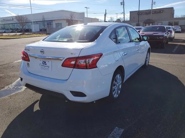 Used 2017 Nissan Sentra SV FWD image 4