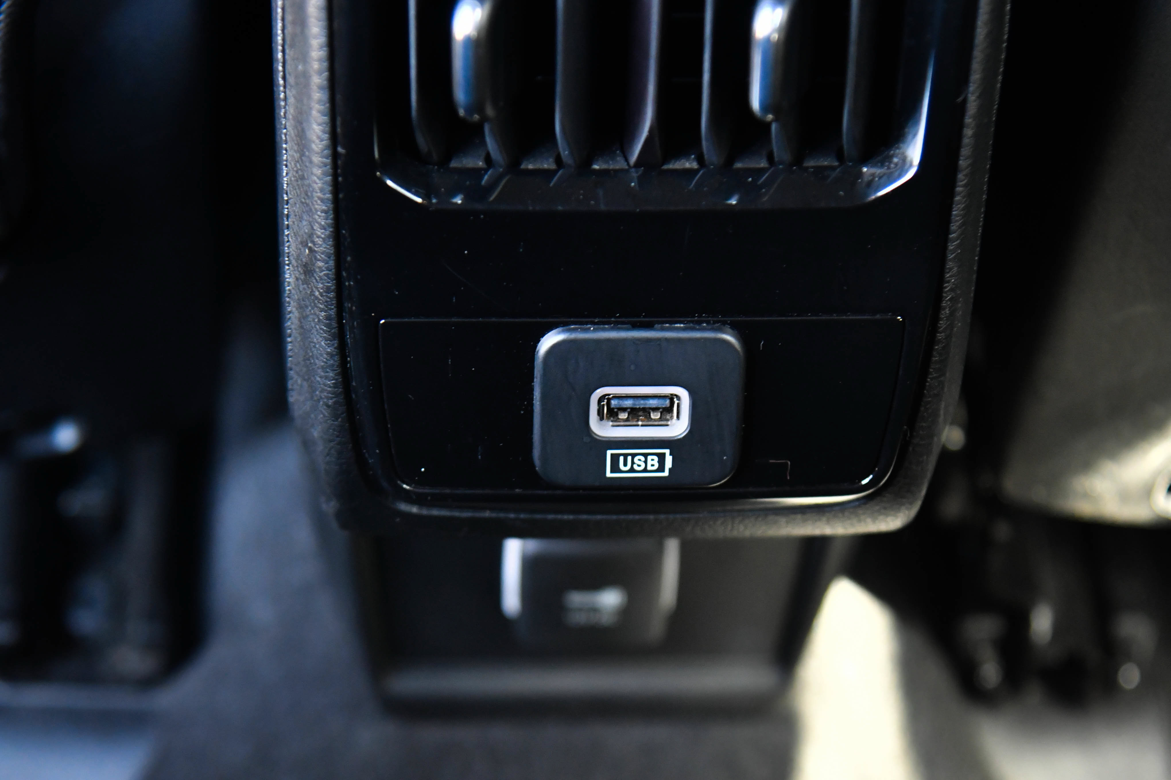 Used 2025 Jeep Compass Limited AWD/4WD image 42