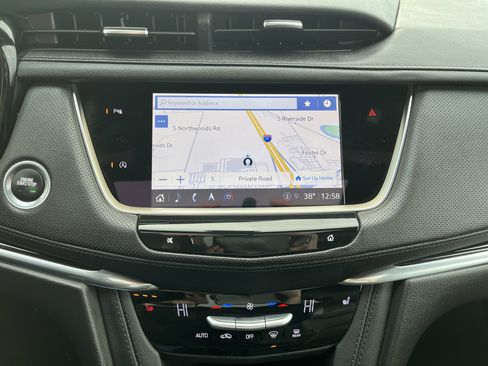 Used 2025 Cadillac XT5 Premium Luxury image 28