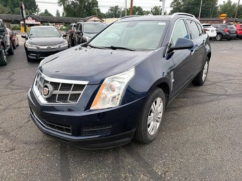Used 2011 Cadillac SRX Luxury FWD image 3