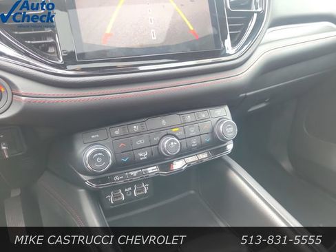 Used 2023 Dodge Durango GT AWD/4WD image 19