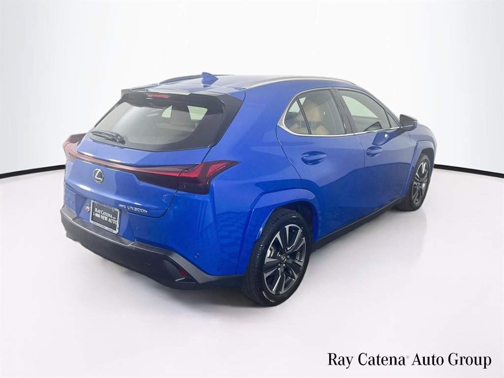 Certified 2025 Lexus UX 300h AWD w/ Accessory Package (Z2) image 7