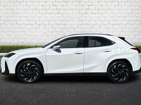 Certified 2024 Lexus UX 250h F Sport FWD image 8