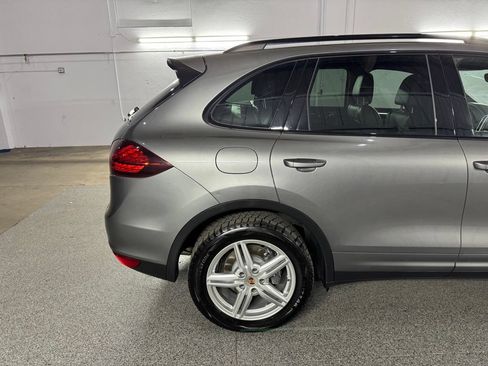 Used 2014 Porsche Cayenne Diesel AWD/4WD image 8