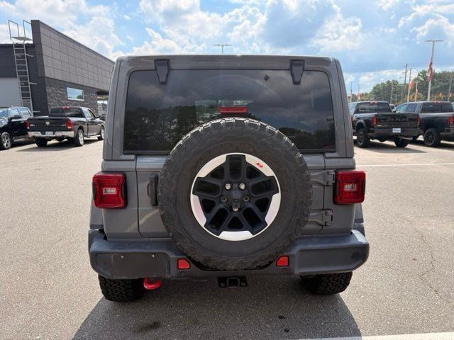 Used 2022 Jeep Wrangler Unlimited Rubicon w/ LED Lighting Group AWD/4WD image 4
