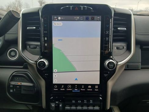 Used 2024 RAM 3500 Laramie w/ Towing Technology Group image 25