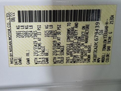 Used 2023 Nissan Rogue SL w/ SL Premium Package image 12