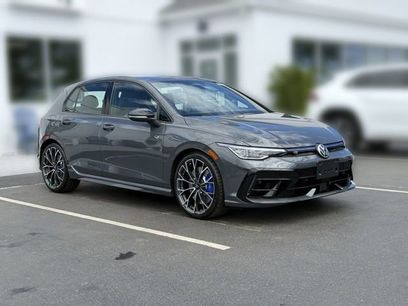 New 2026 Volkswagen Golf w/ Euro Style Package