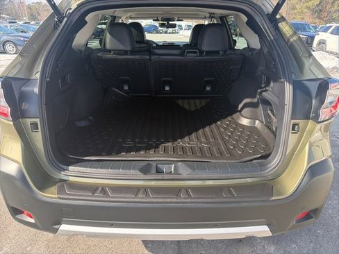 Used 2023 Subaru Outback Limited XT image 9