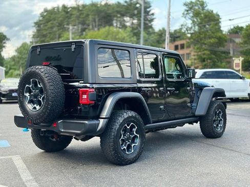 Used 2023 Jeep Wrangler Unlimited Rubicon 4xe w/ Cold Weather Group AWD/4WD image 7