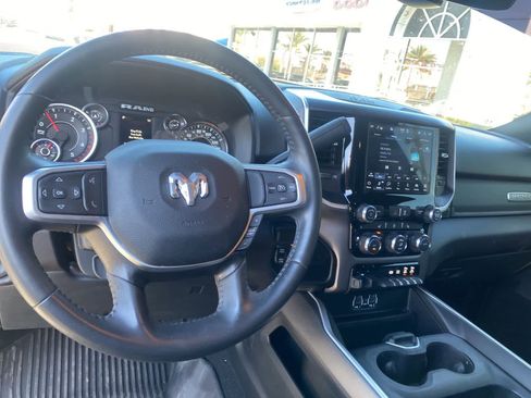 Used 2024 RAM 2500 Big Horn w/ Sport Appearance Package AWD/4WD image 10