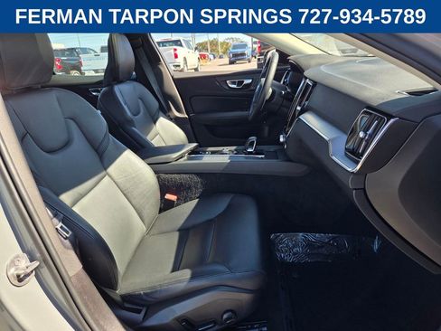 Certified 2025 Volvo S60 B5 Core image 20