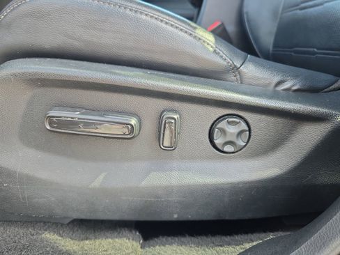 Used 2019 Honda CR-V EX-L image 16