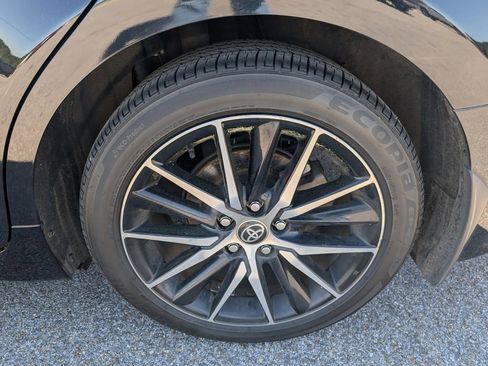 Used 2023 Toyota Camry SE image 29