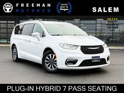 Used 2021 Chrysler Pacifica Touring-L