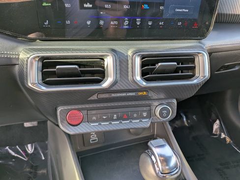 Used 2025 Ford Mustang Premium RWD image 20