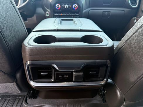 Certified 2022 GMC Sierra 3500 Denali w/ Denali Ultimate Package image 18