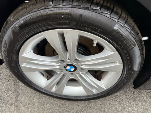 Used 2017 BMW 330i xDrive Sedan image 7