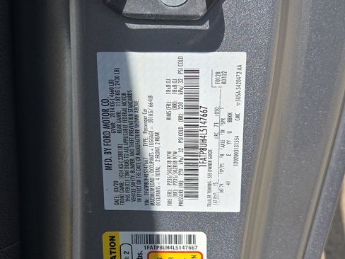 Used 2020 Ford Mustang Premium RWD image 31