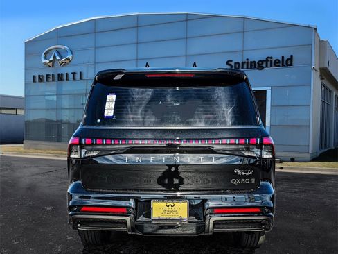 New 2026 INFINITI QX80 Autograph w/ Premium Cargo Package image 5