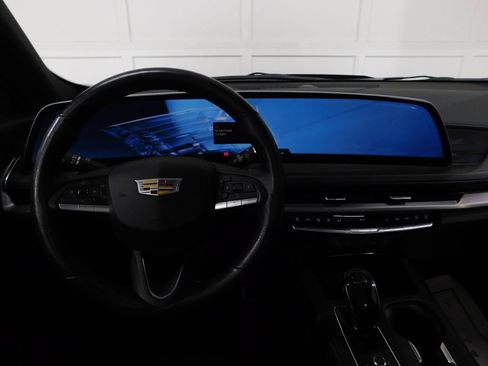 Used 2024 Cadillac XT4 Sport w/ LPO, Floor Liner Package AWD/4WD image 38