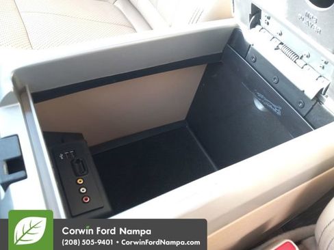 Used 2013 Ford F150 Lariat w/ Luxury Equipment Group image 19