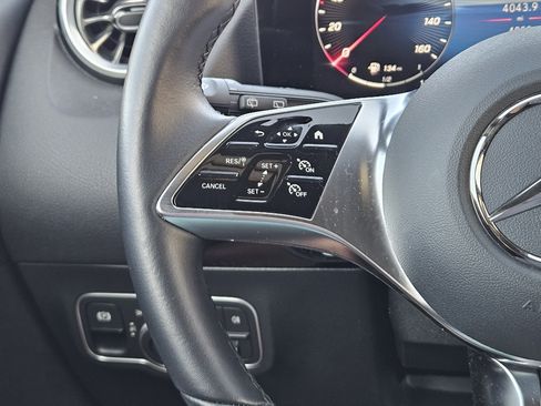 Certified 2025 Mercedes-Benz GLA 250 GLA 250 image 28