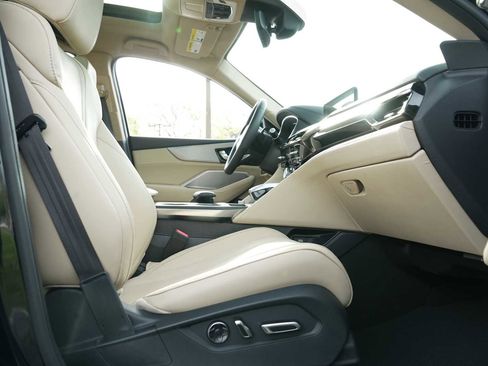 Certified 2024 Acura MDX SH-AWD w/ Technology Package image 28
