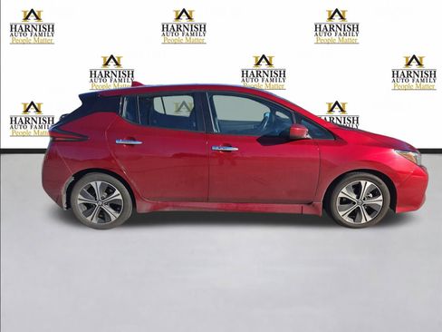 Used 2022 Nissan Leaf SV image 7