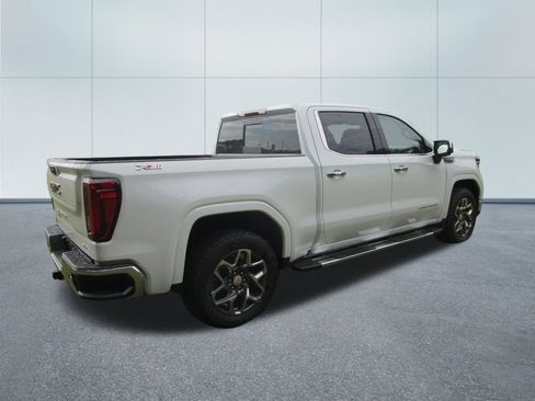 New 2026 GMC Sierra 1500 SLT w/ SLT Premium Plus Package image 7