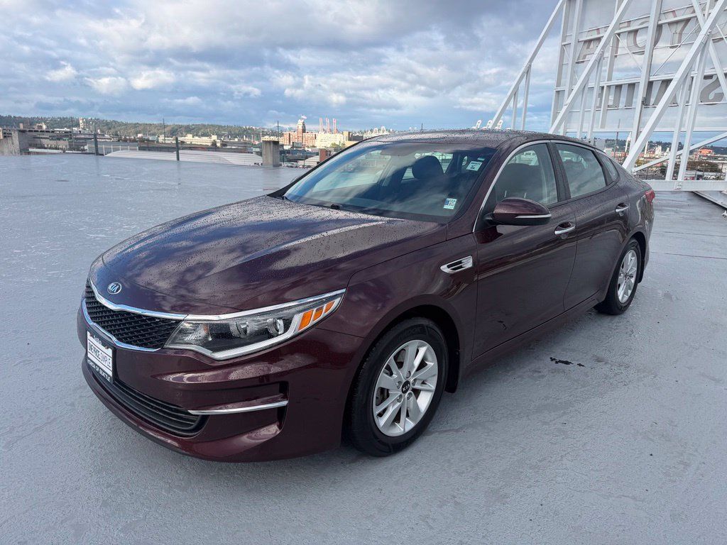 Used 2017 Kia Optima LX w/ Convenience Package FWD image 7