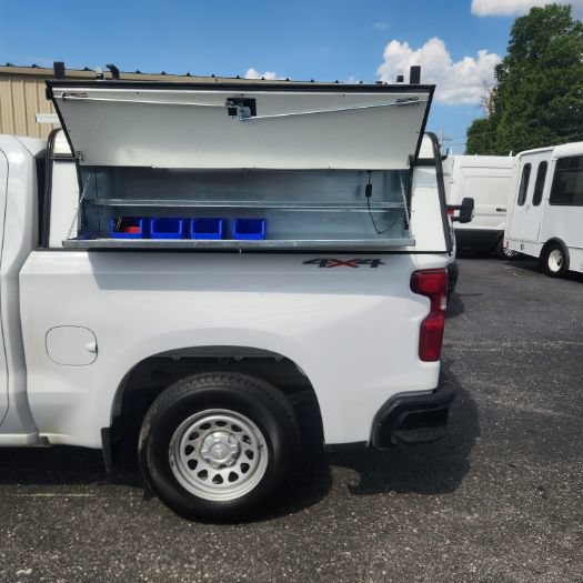 Used 2023 Chevrolet Silverado 1500 W/T w/ WT Value Package AWD/4WD image 7