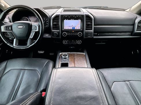 Used 2019 Ford Expedition Platinum RWD image 15