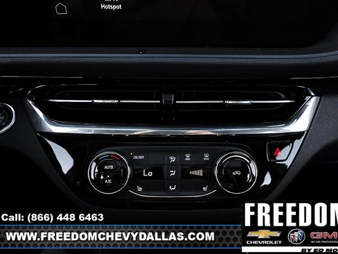 Used 2026 Buick Envista Sport Touring w/ Convenience I Package FWD image 17