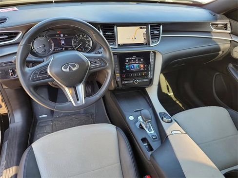 Used 2023 INFINITI QX55 Essential image 17