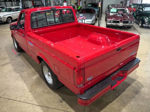 Used 1993 Ford F150 Lightning image 16