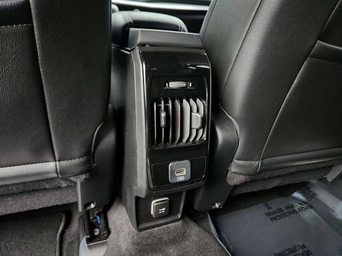 Used 2022 Jeep Compass High Altitude AWD/4WD image 24