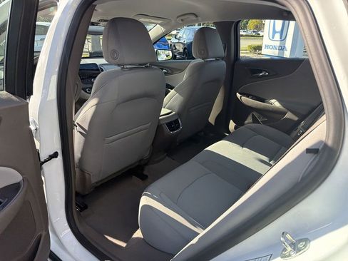 Used 2022 Chevrolet Malibu LT image 26
