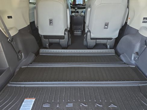 Certified 2023 Toyota Sienna XLE w/ XLE Plus Package AWD/4WD image 16
