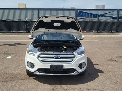 Used 2019 Ford Escape Titanium image 39