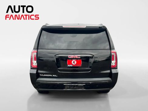 Used 2018 GMC Yukon XL SLT w/ Open Road Package image 4