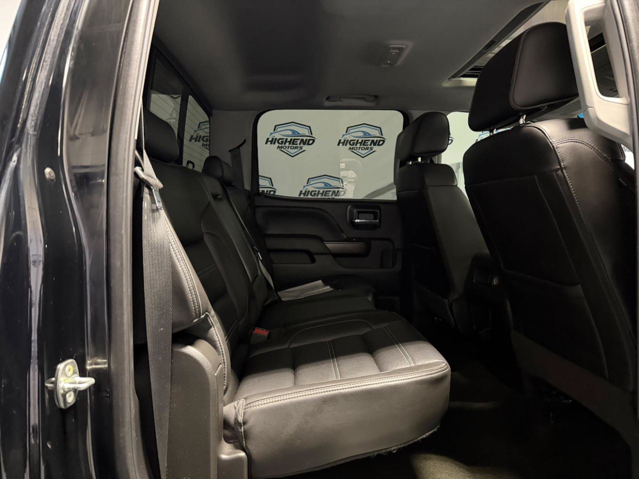 Used 2018 GMC Sierra 2500 Denali w/ Suspension Package, Off-Road AWD/4WD image 23