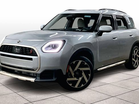 Used 2025 MINI Cooper Countryman S image 1