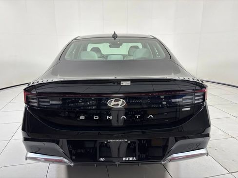 Certified 2025 Hyundai Sonata SEL FWD image 4