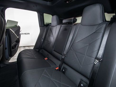 Used 2023 BMW iX xDrive50 w/ Sport Package image 14